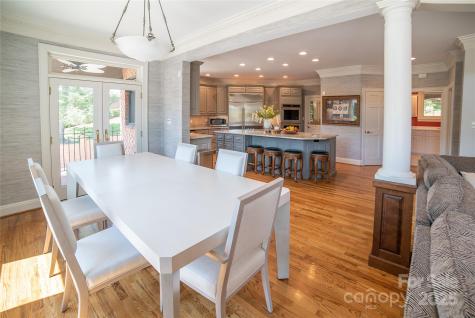 2770 Lakeview Drive Lenoir NC 28645