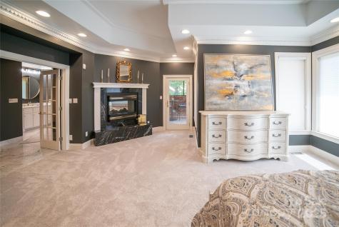 2770 Lakeview Drive Lenoir NC 28645