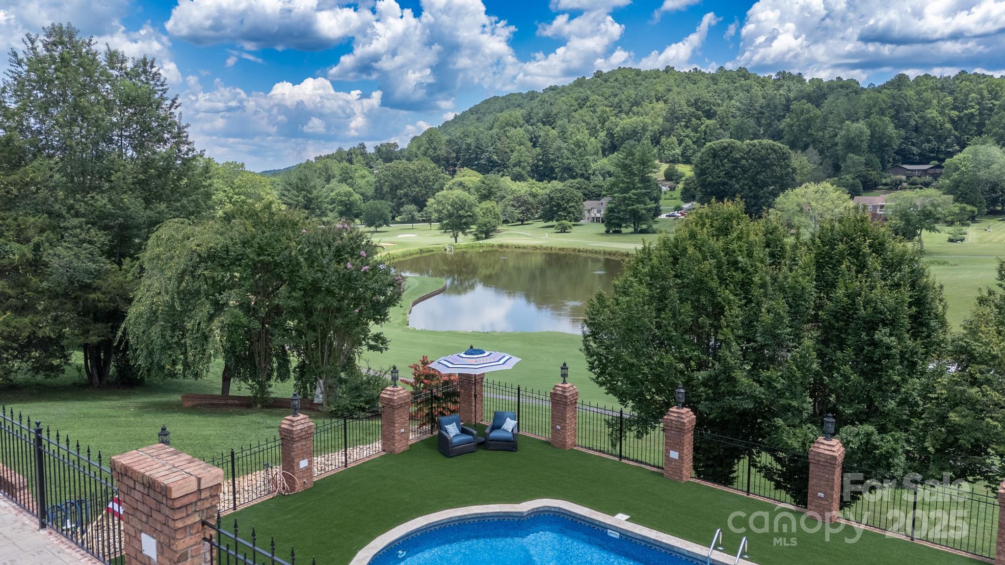 2770 Lakeview Drive Lenoir NC 28645
