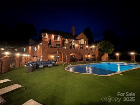 2770 Lakeview Drive Lenoir NC 28645