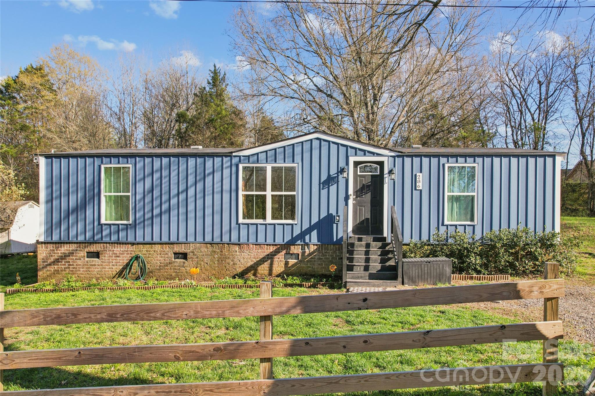 286 Epworth Street NW Concord NC 28027