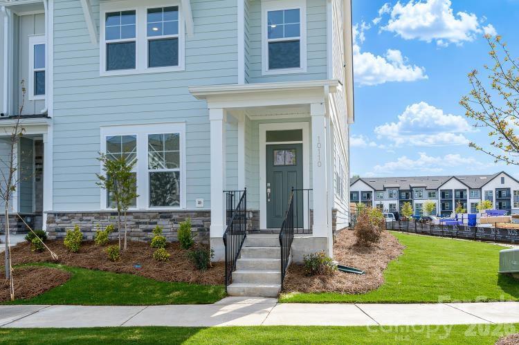 10110 Mamillion Drive Huntersville NC 28078
