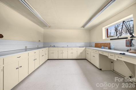 701 E Oakwood Avenue Albemarle NC 28001