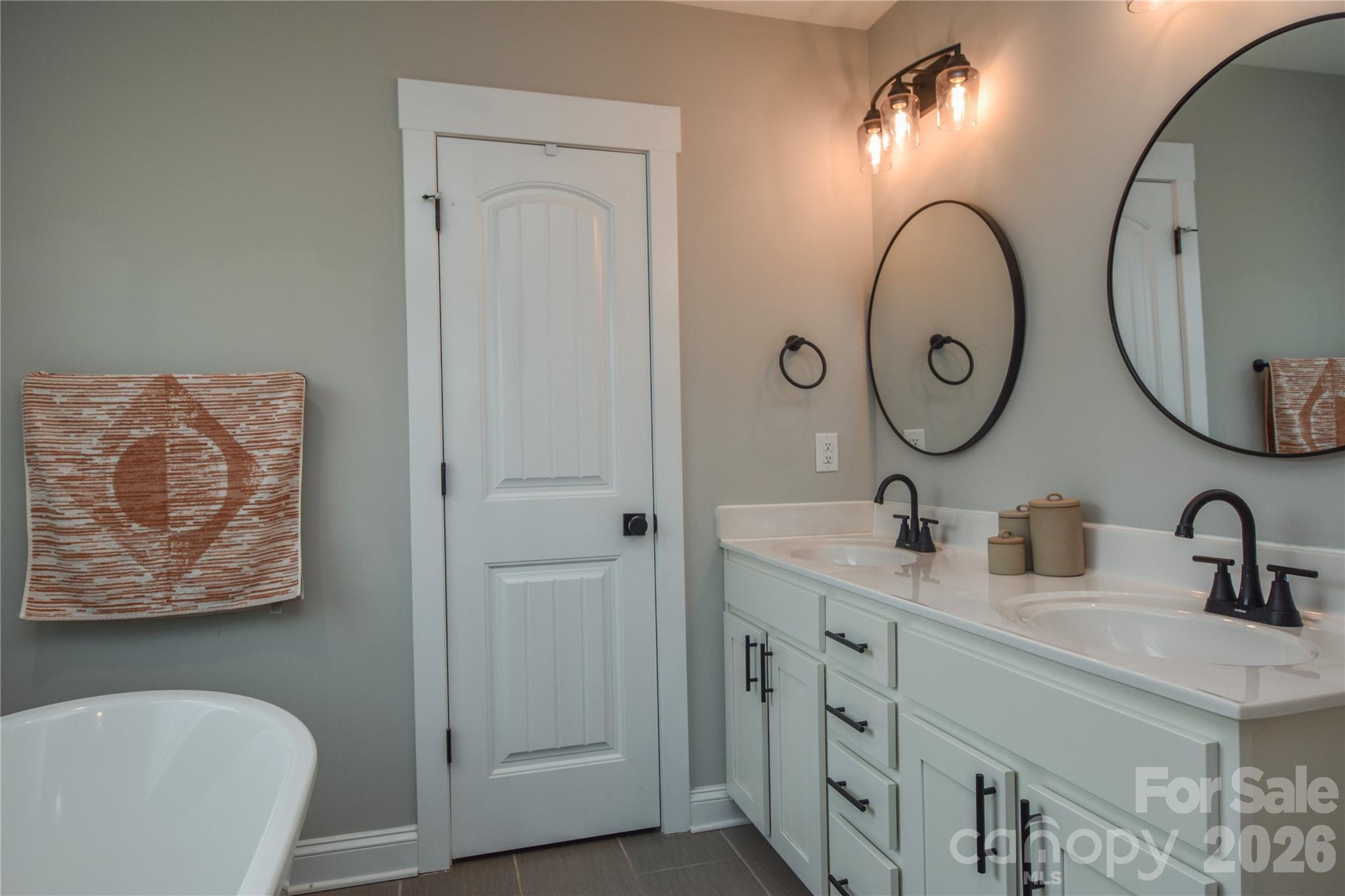 1809 Megan Ann Lane Lincolnton NC 28092