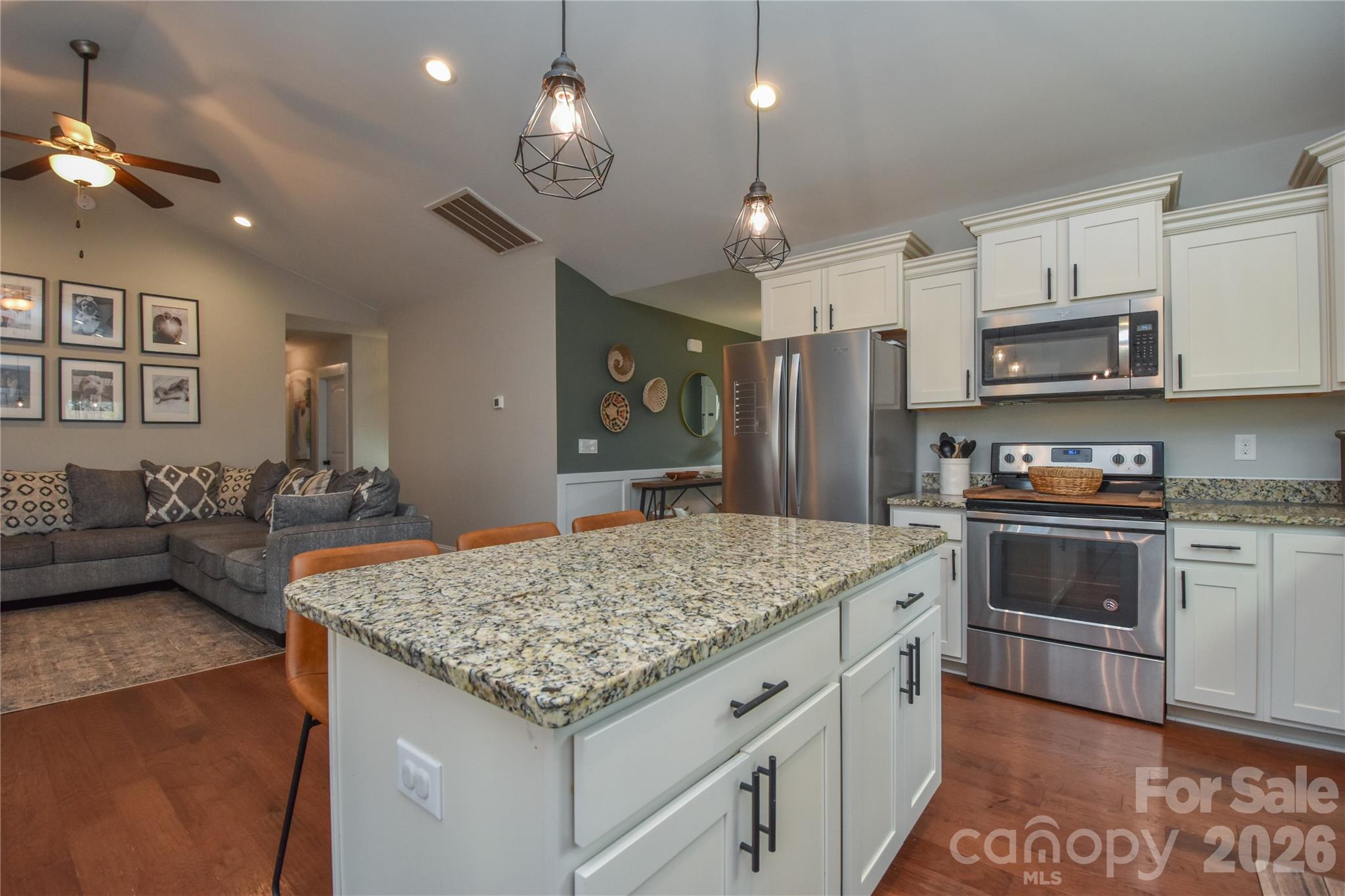 1809 Megan Ann Lane Lincolnton NC 28092