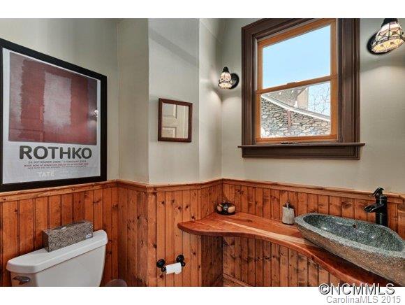 186 Courtland Place Asheville NC 28801