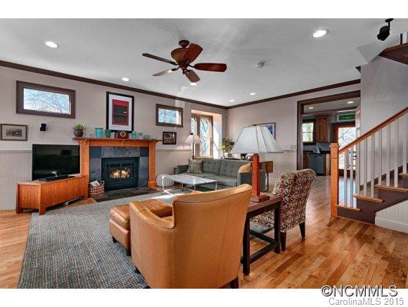 186 Courtland Place Asheville NC 28801