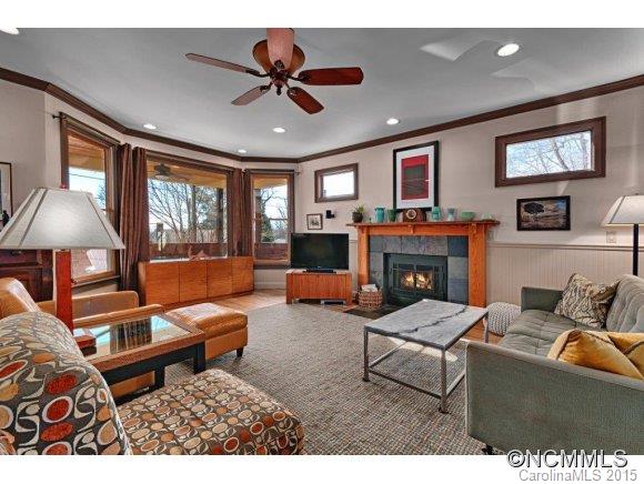 186 Courtland Place Asheville NC 28801
