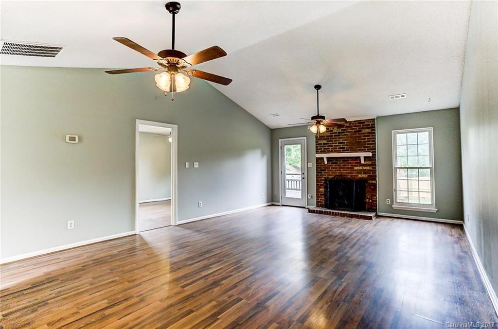 1636 English Knoll Drive Matthews NC 28105