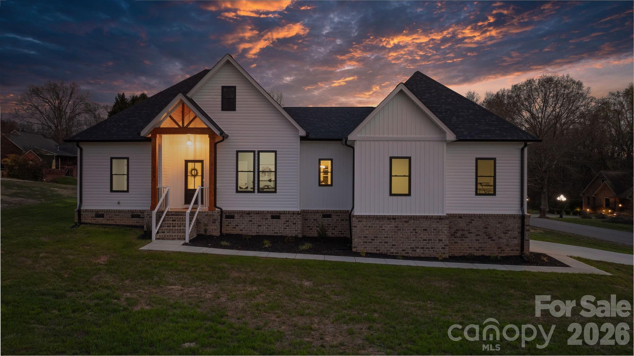 1213 Creekside Drive Conover NC 28613