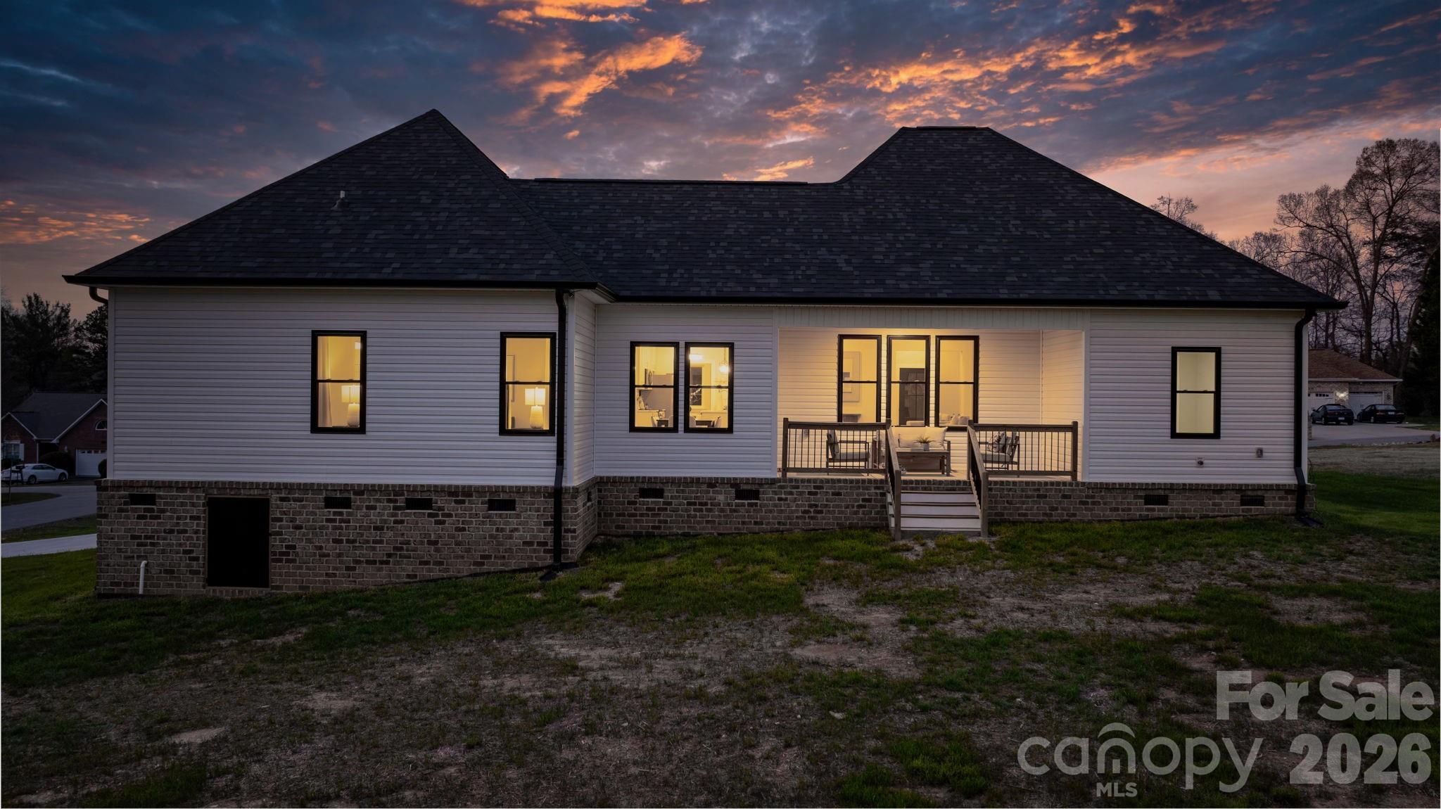 1213 Creekside Drive Conover NC 28613