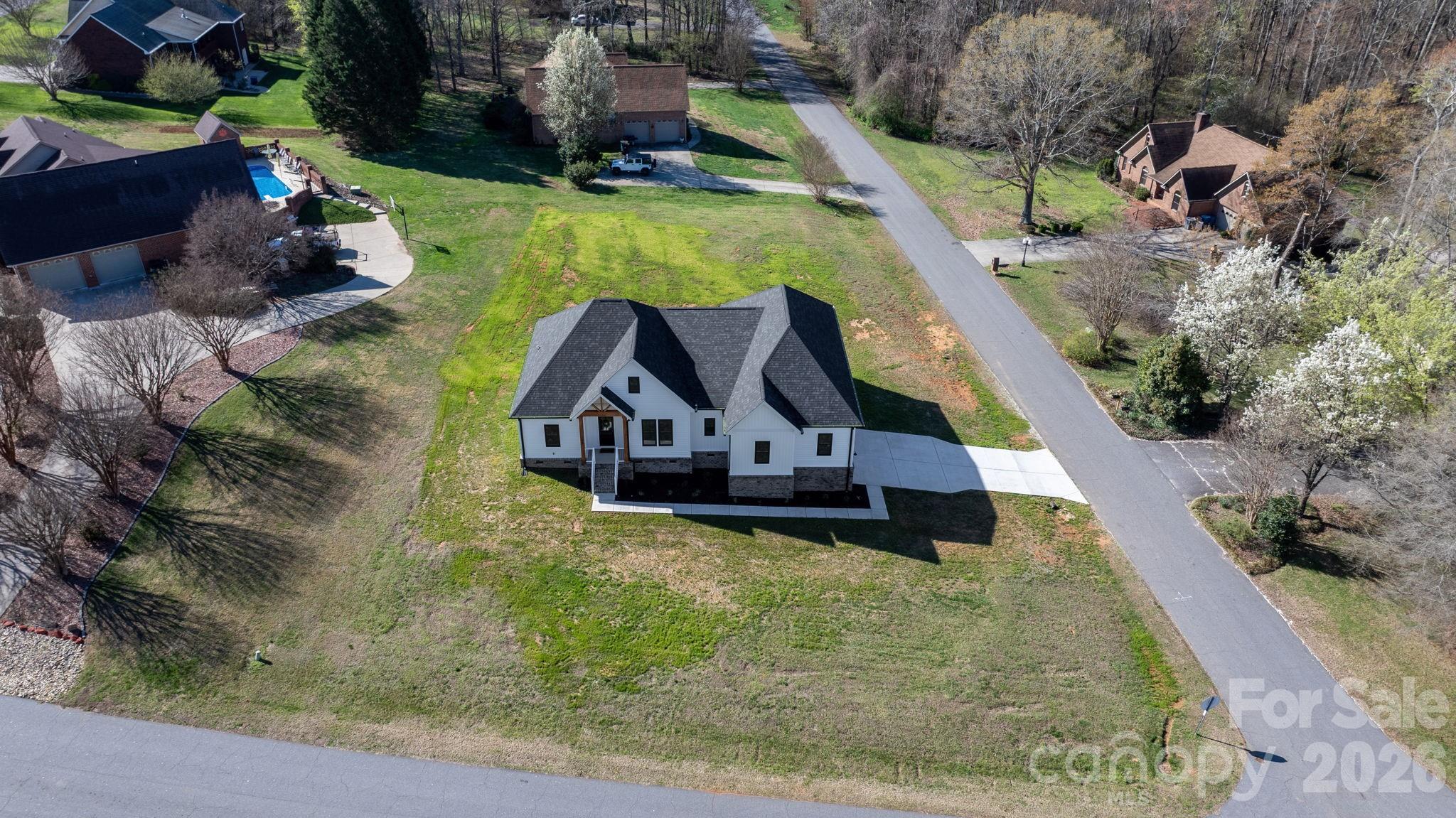 1213 Creekside Drive Conover NC 28613