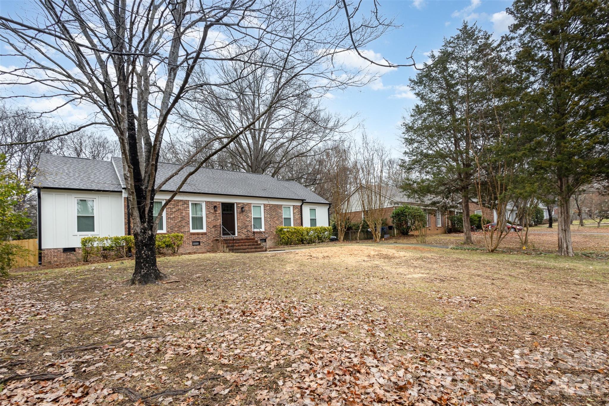1627 Bonnie Lane Charlotte NC 28213