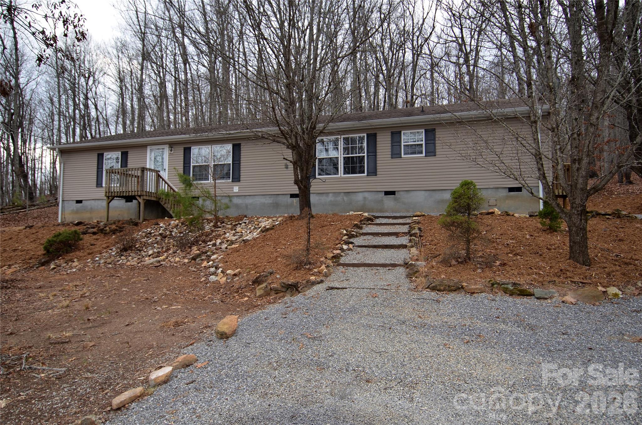 73 Walton Place Drive Nebo NC 28761