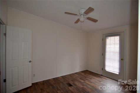 73 Walton Place Drive Nebo NC 28761