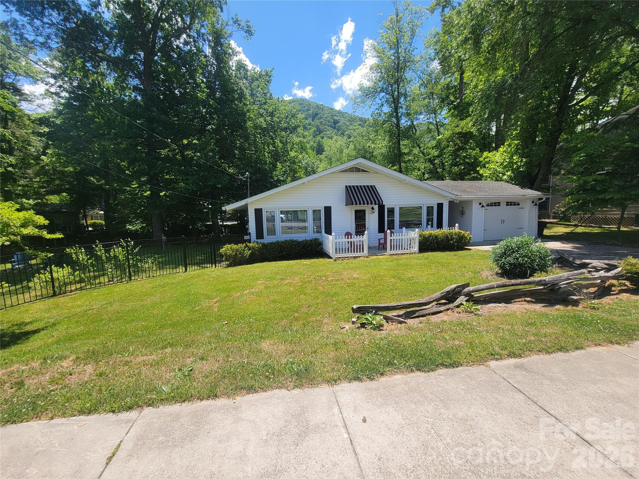 221 Moody Farm Road Maggie Valley NC 28751