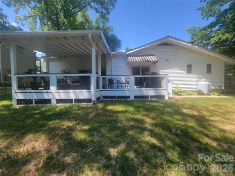 221 Moody Farm Road Maggie Valley NC 28751