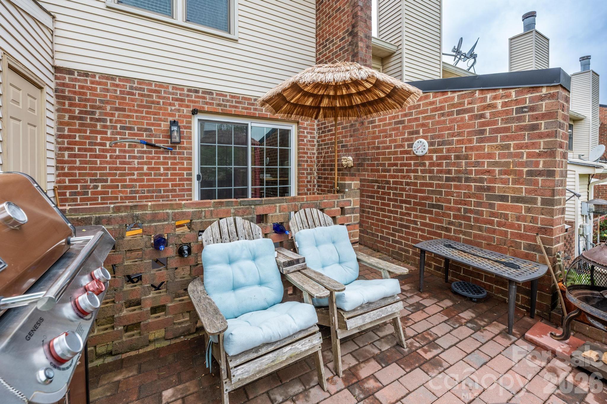 911 21st Avenue NE Hickory NC 28601