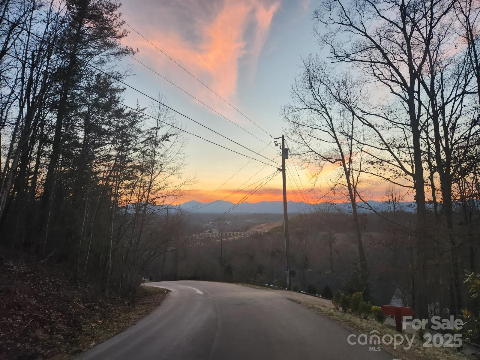 33 Northside Drive Asheville NC 28804