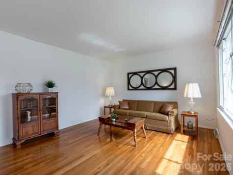 56 Skyview Terrace Asheville NC 28806