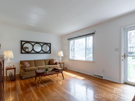 56 Skyview Terrace Asheville NC 28806