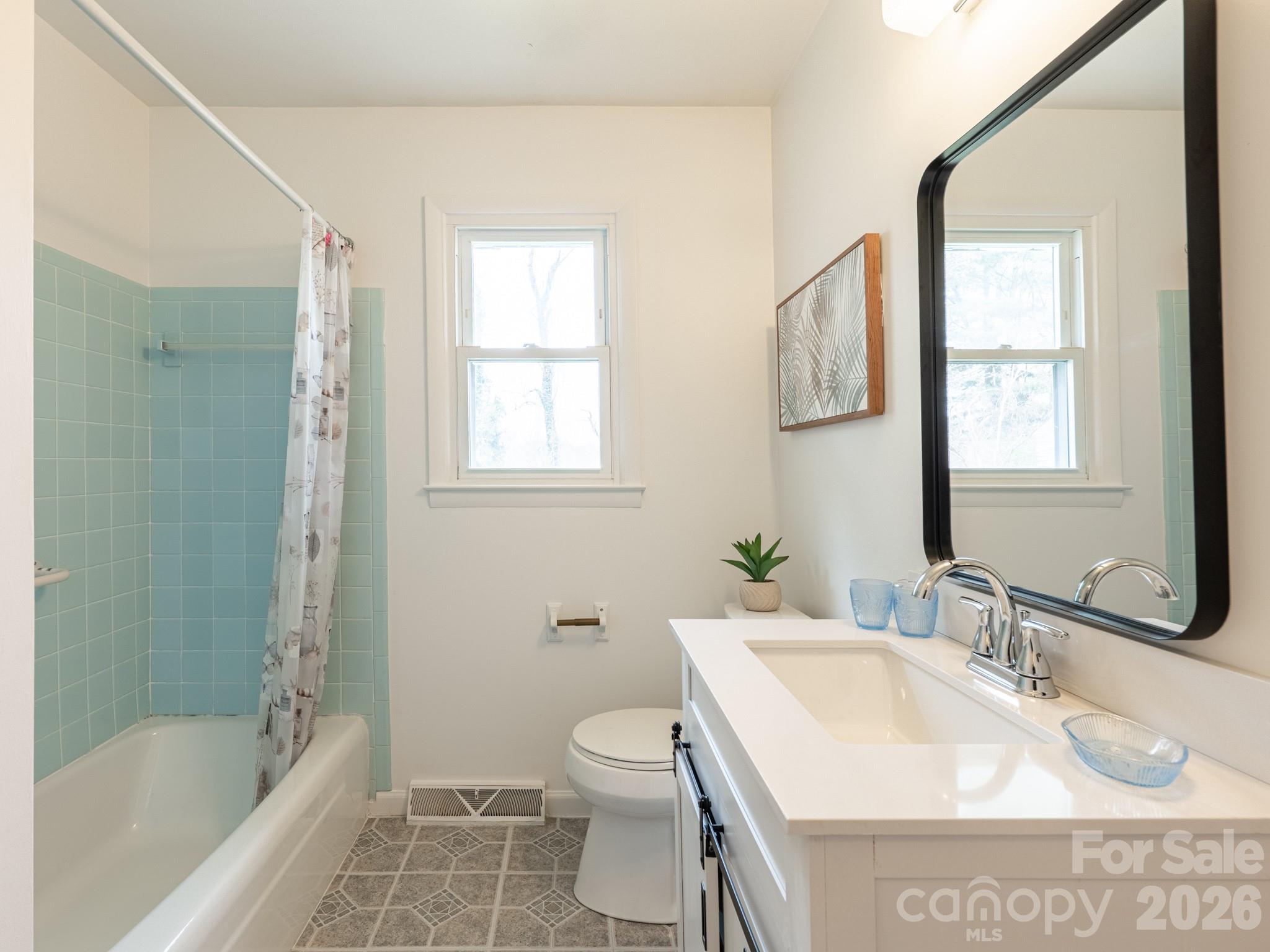 56 Skyview Terrace Asheville NC 28806