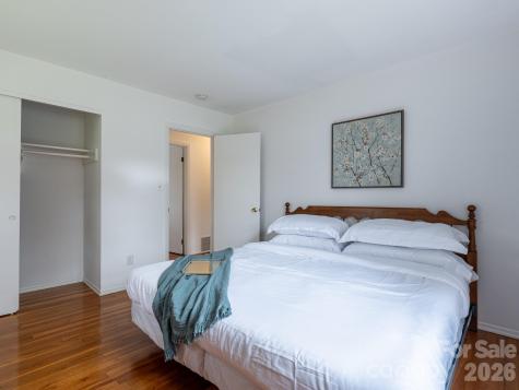 56 Skyview Terrace Asheville NC 28806