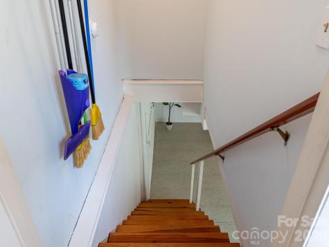 56 Skyview Terrace Asheville NC 28806