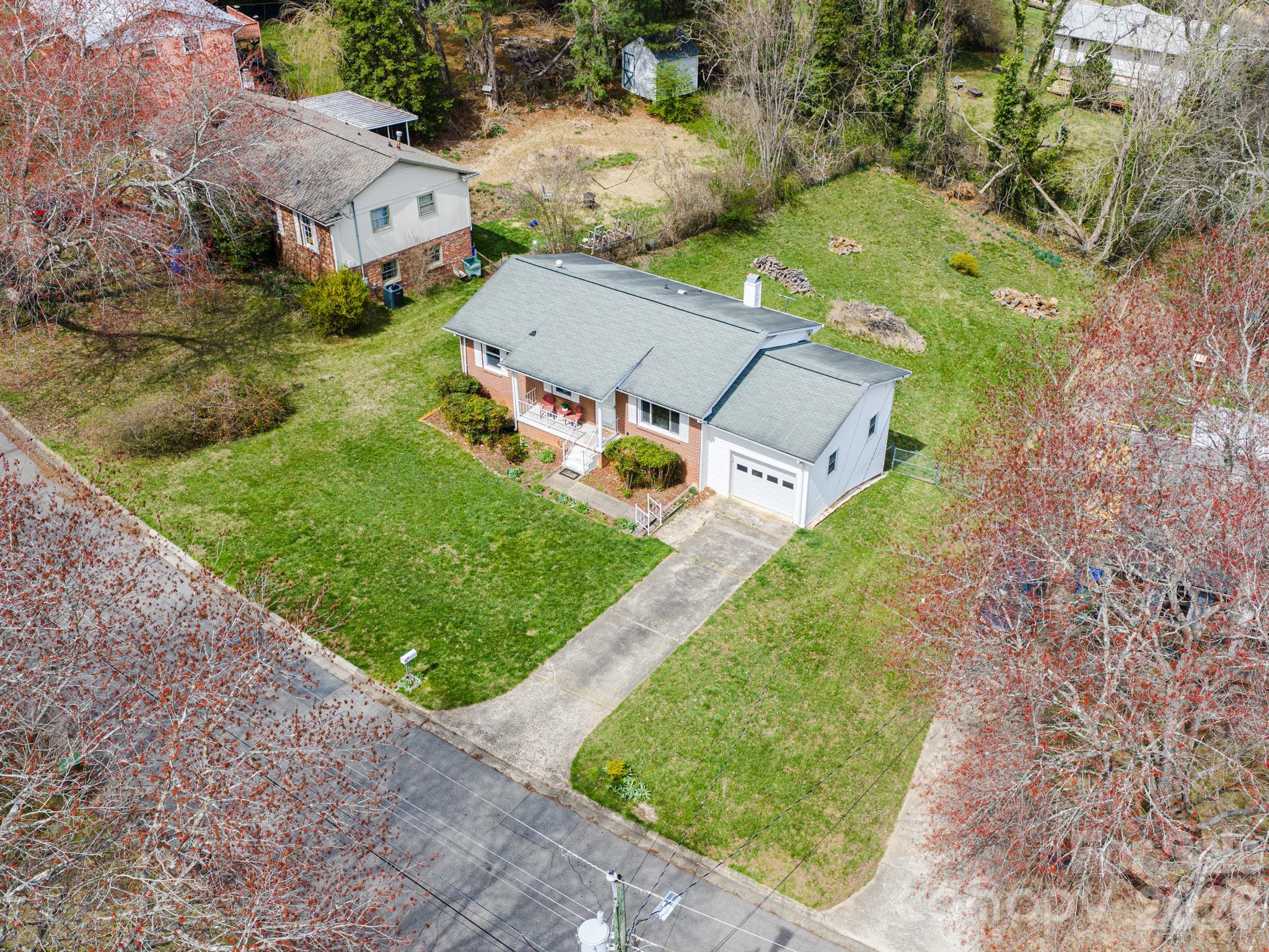 56 Skyview Terrace Asheville NC 28806
