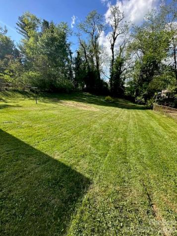 56 Skyview Terrace Asheville NC 28806