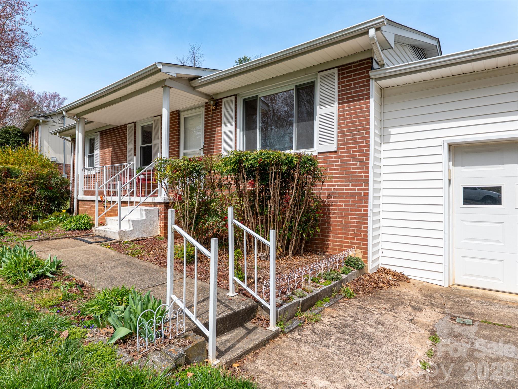 56 Skyview Terrace Asheville NC 28806