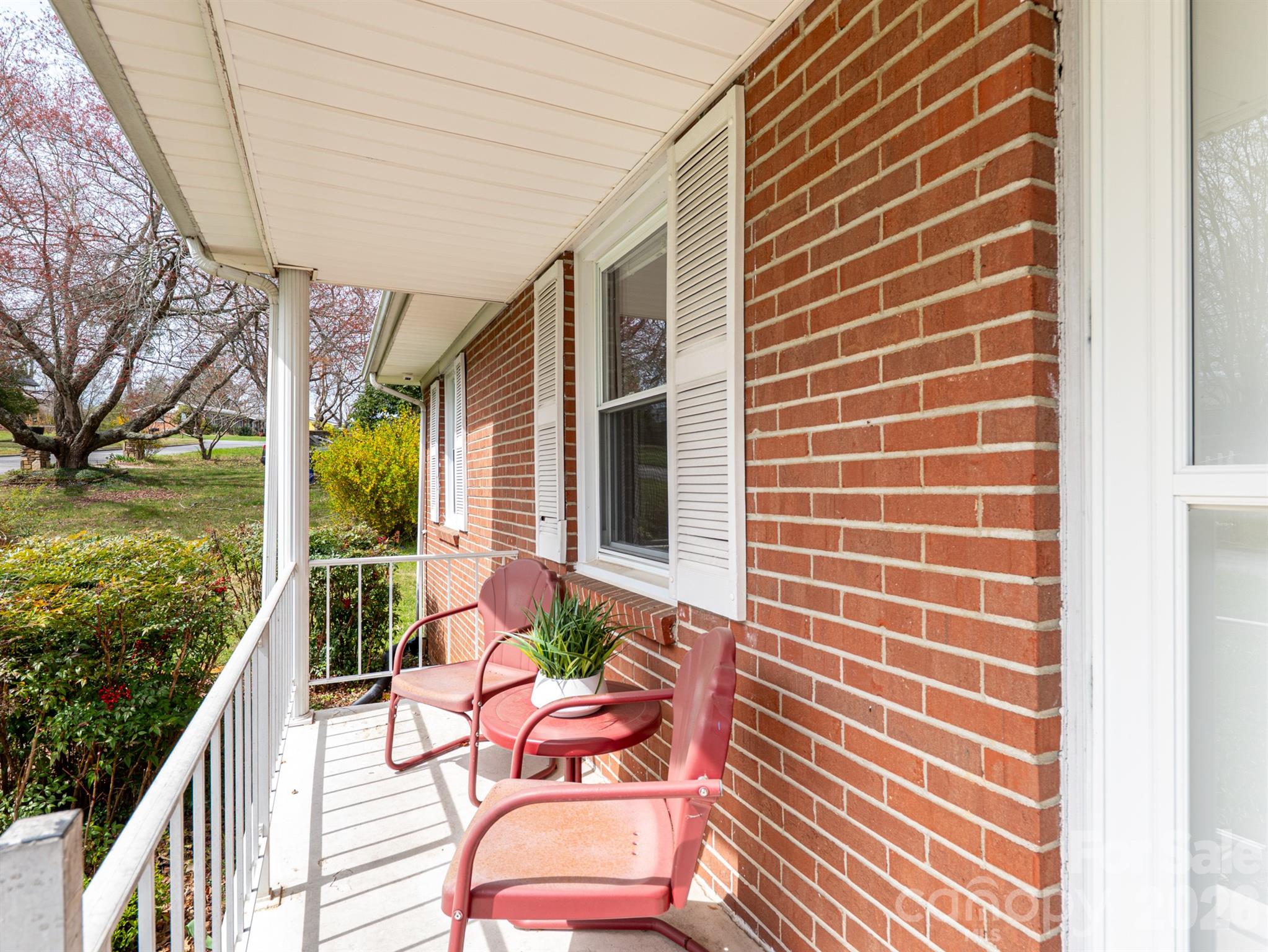 56 Skyview Terrace Asheville NC 28806