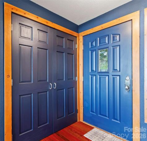 430 Rhododendron Lane Burnsville NC 28714