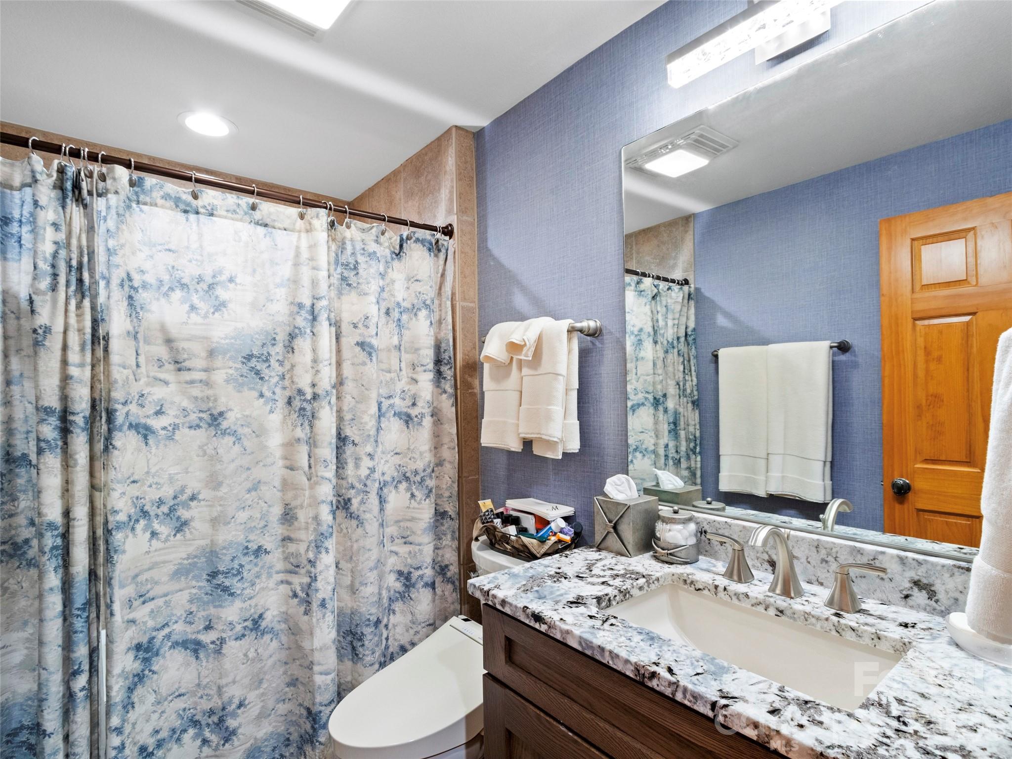 430 Rhododendron Lane Burnsville NC 28714