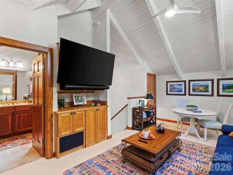 430 Rhododendron Lane Burnsville NC 28714