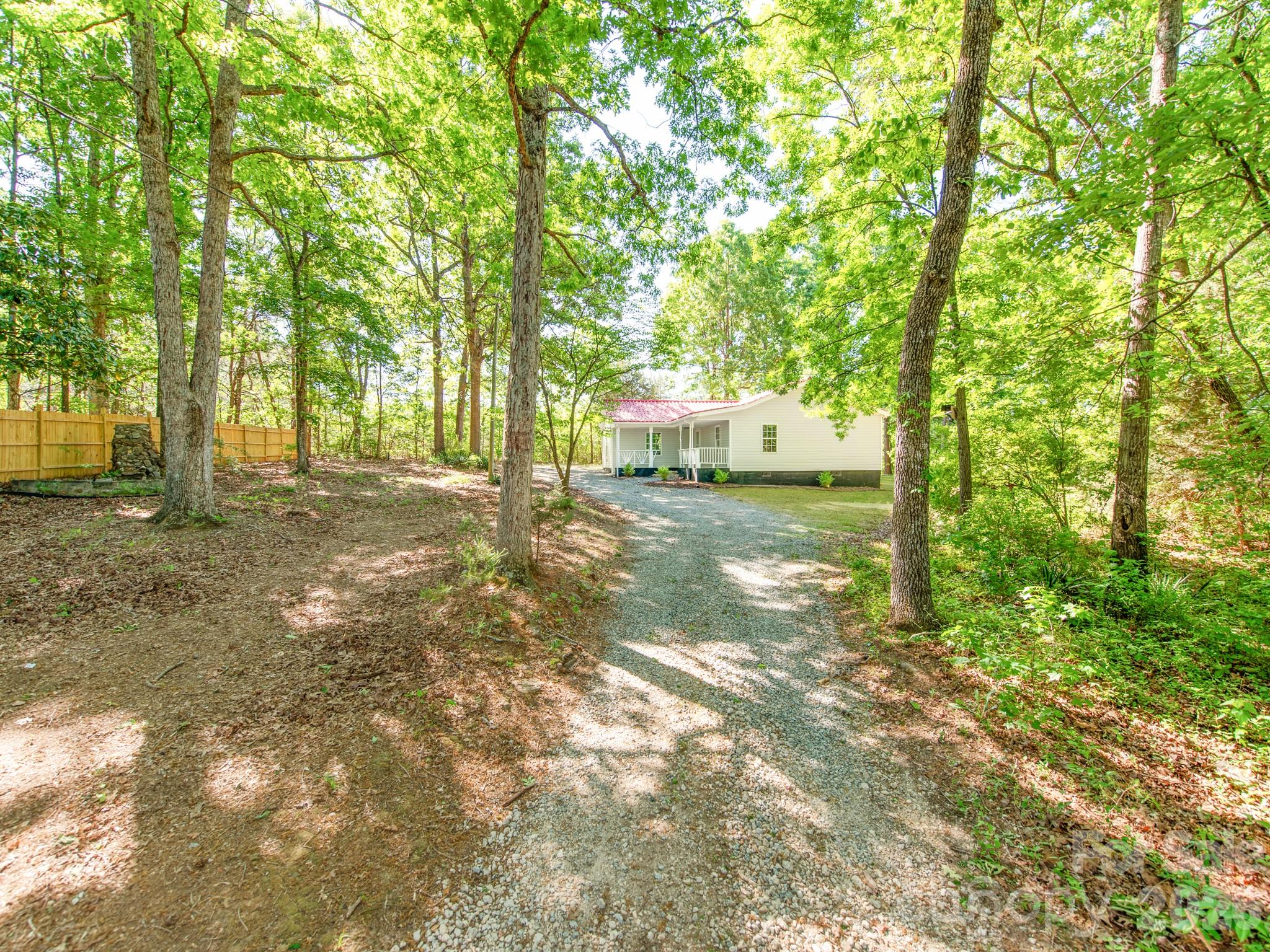 2124 Shoal Road Lincolnton NC 28092