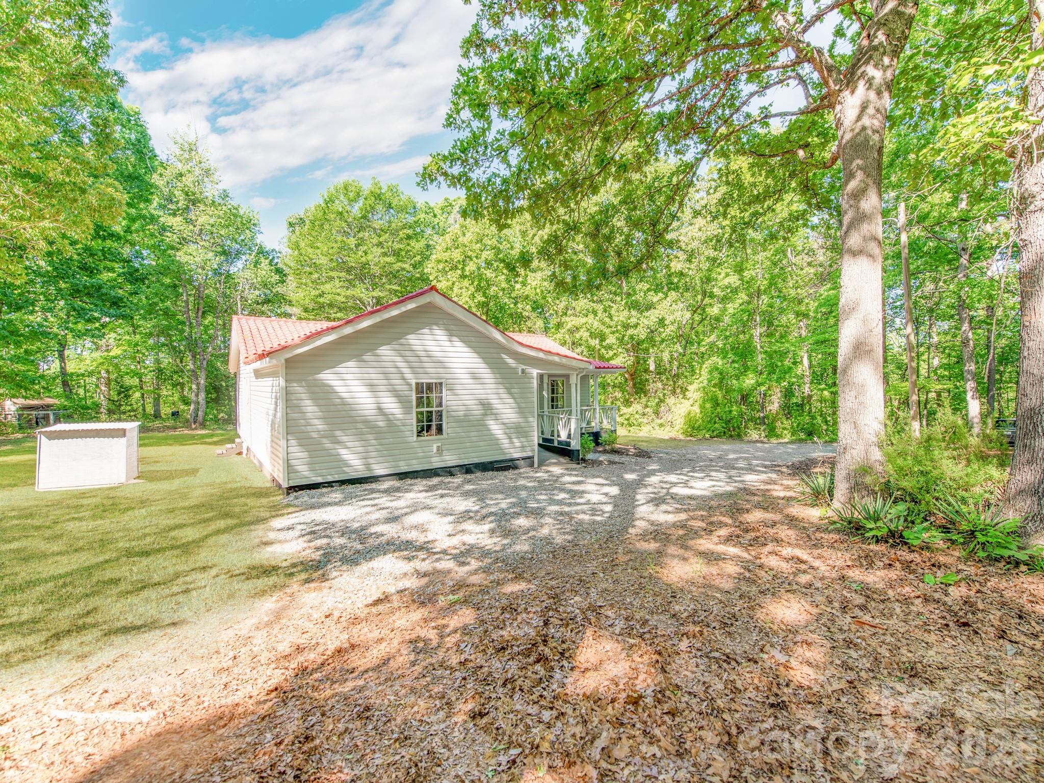 2124 Shoal Road Lincolnton NC 28092