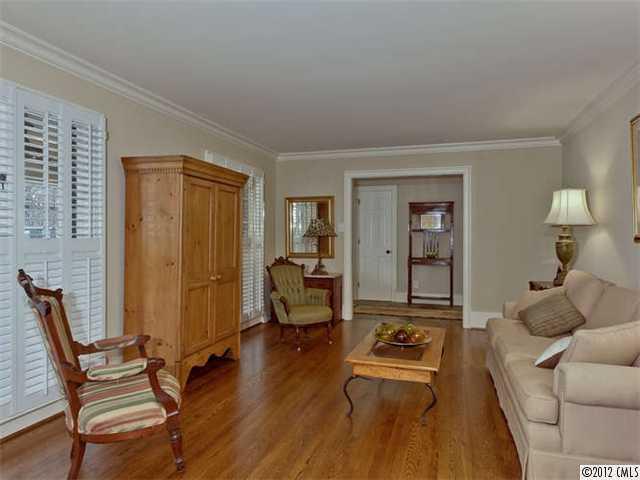 5016 Sharon Woods Lane Charlotte NC 28210