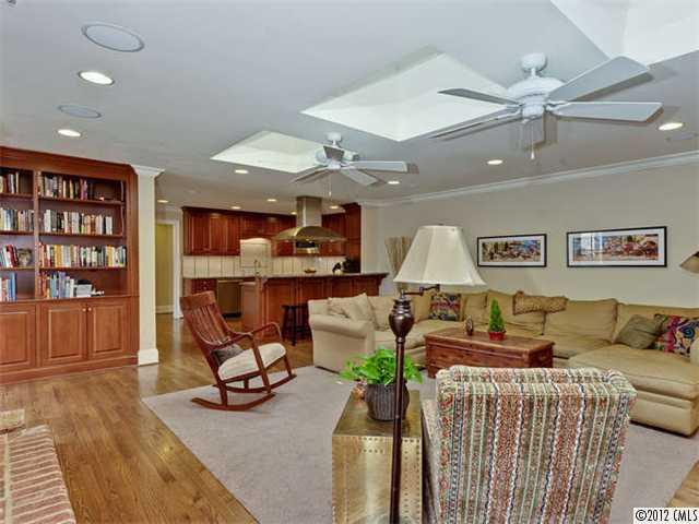 5016 Sharon Woods Lane Charlotte NC 28210