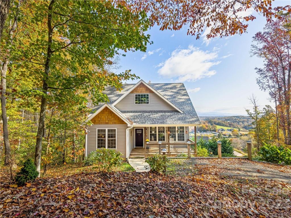 1025 Mountain Drive Candler NC 28715
