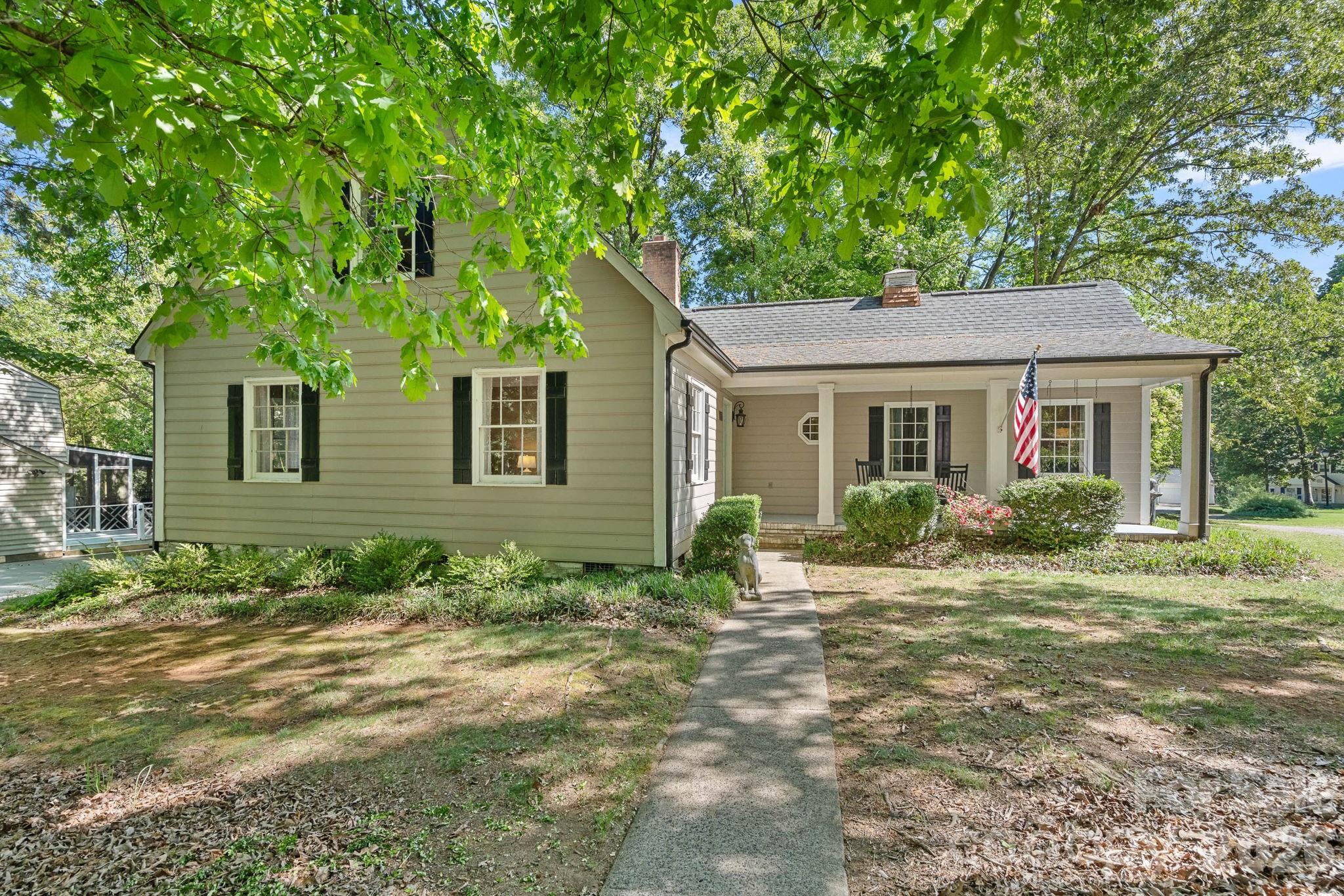 817 Bent Wood Court Matthews NC 28105