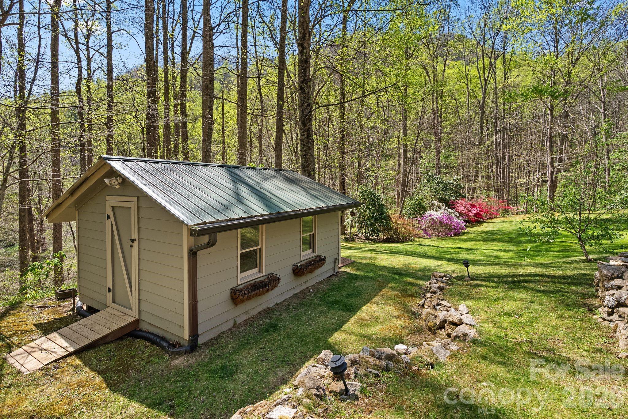 1060 Indian Camp Creek Road Hot Springs NC 28743