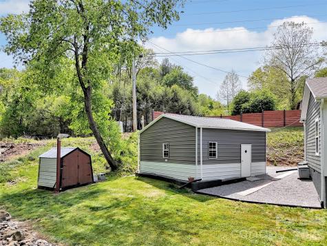 21 Swift Stream Lane Waynesville NC 28785