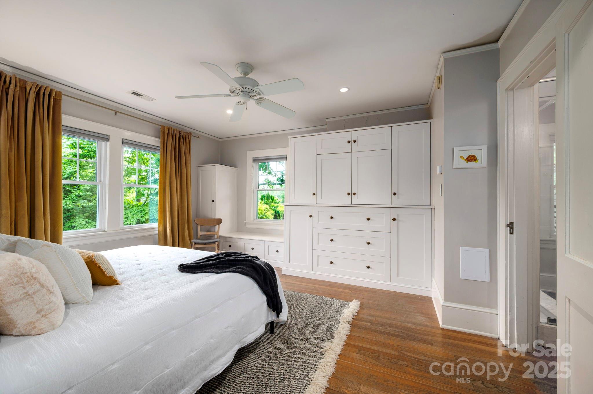 5 Chiles Avenue Asheville NC 28803