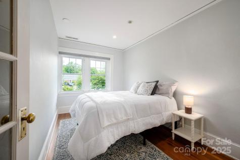 5 Chiles Avenue Asheville NC 28803