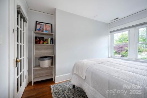 5 Chiles Avenue Asheville NC 28803