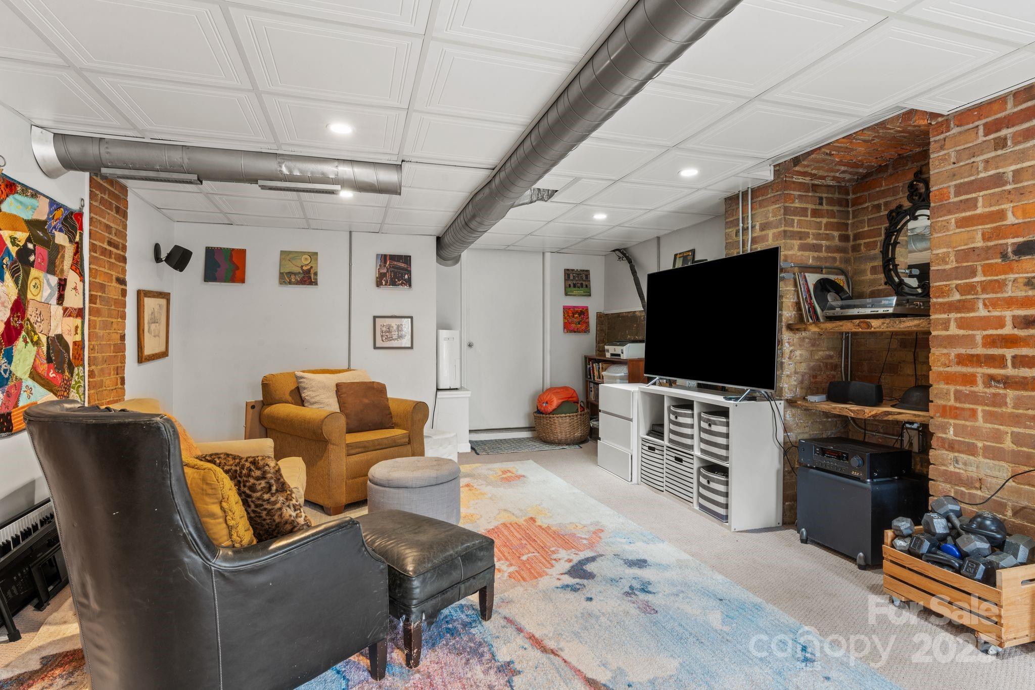 5 Chiles Avenue Asheville NC 28803