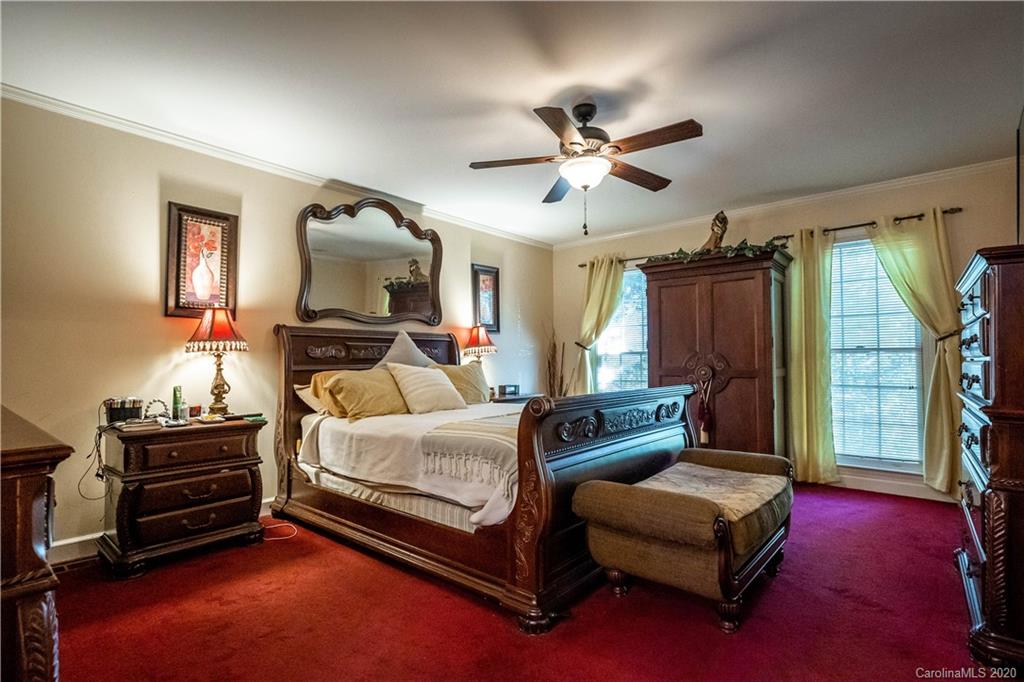 304 La Foret Drive Morganton NC 28655