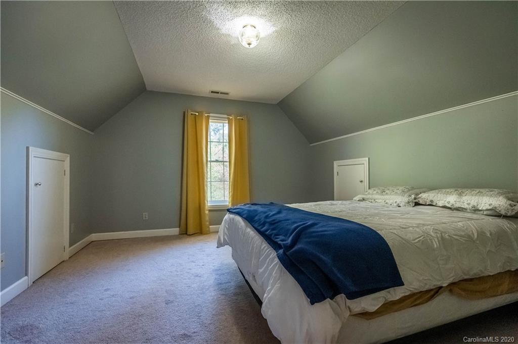 304 La Foret Drive Morganton NC 28655