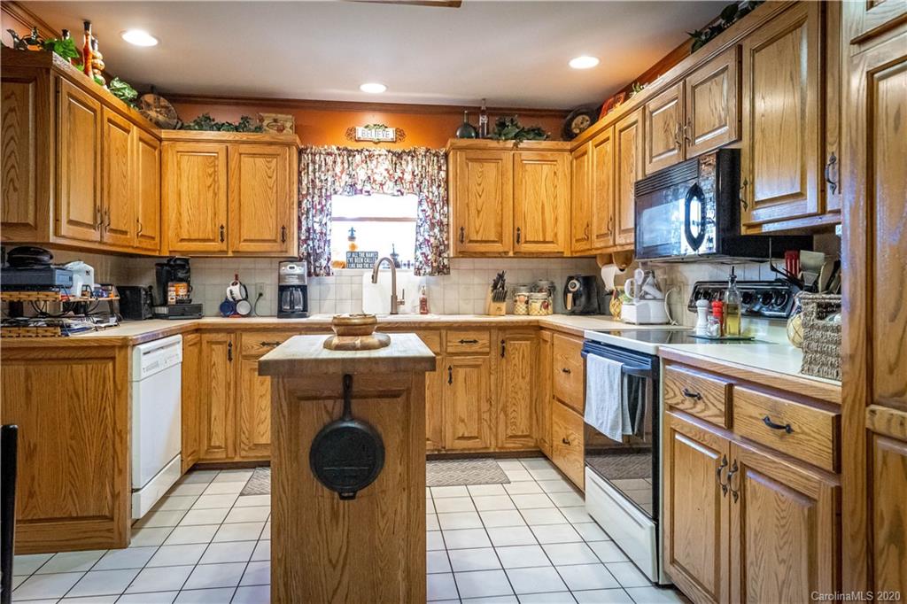 304 La Foret Drive Morganton NC 28655